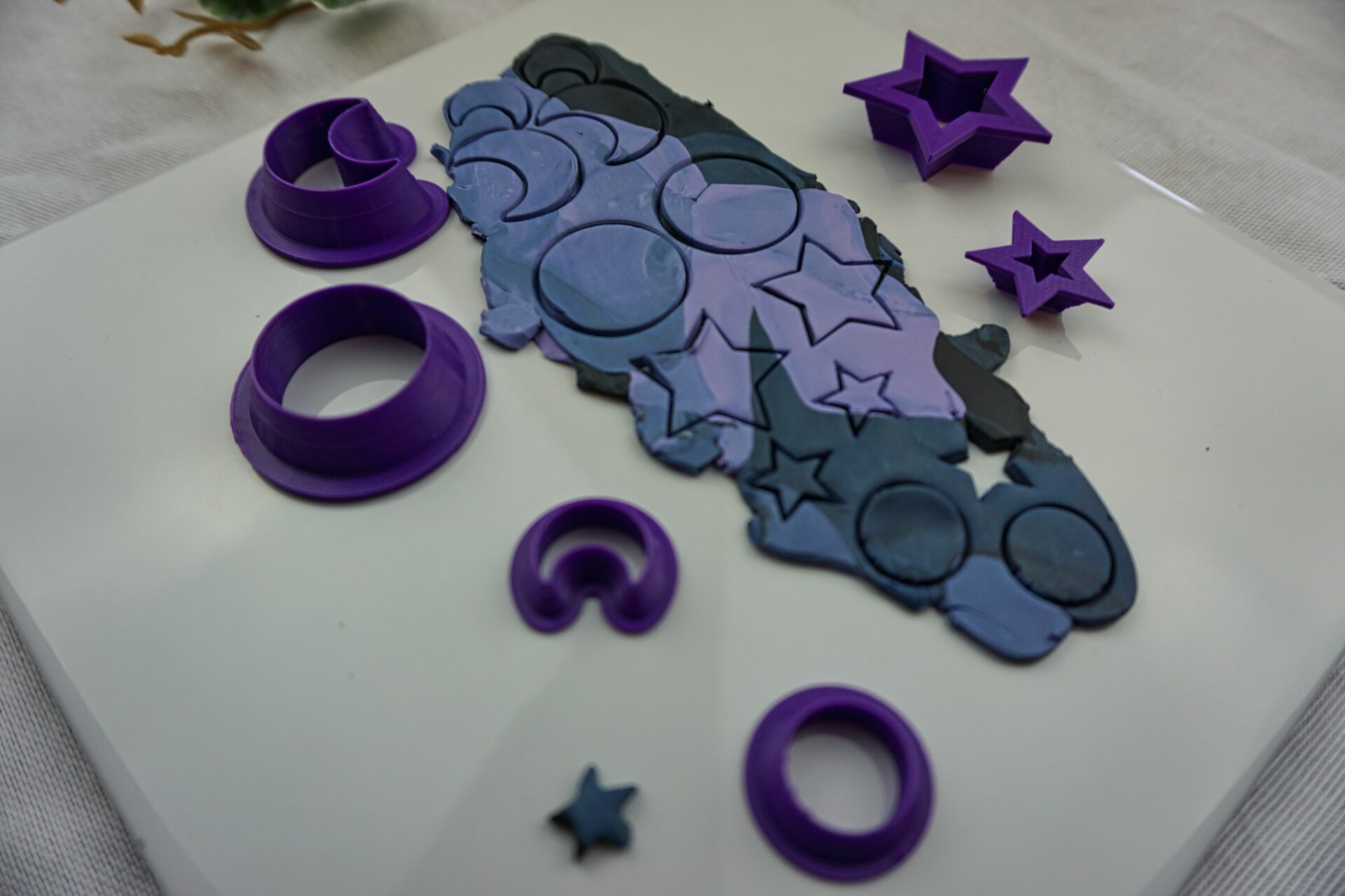 Moon phases and star polymer clay cutter set
